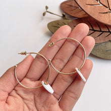 Load image into Gallery viewer, Skull Dangles