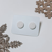 Load image into Gallery viewer, Leafy Studs