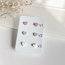 Load image into Gallery viewer, V - Studs