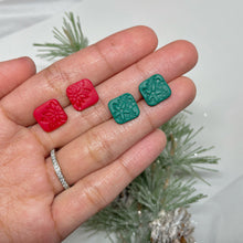 Load image into Gallery viewer, Square Studs