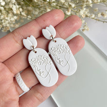 Load image into Gallery viewer, Amora - White